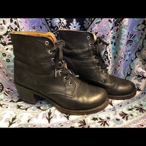 Frye Vibram Black Leather Boots 9.5